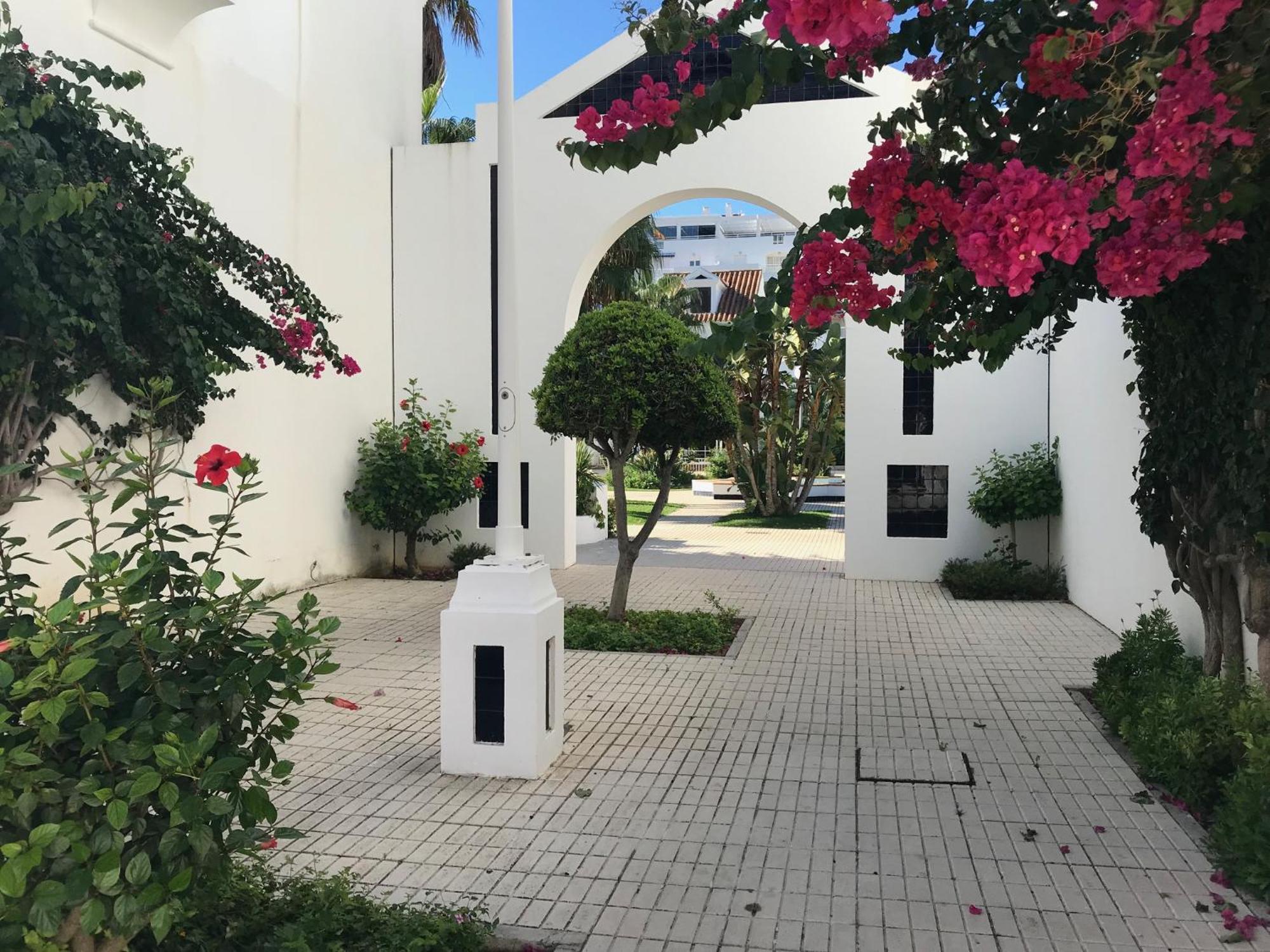 Well-Located 3Bdr Apartment In Fuengirola Zewnętrze zdjęcie